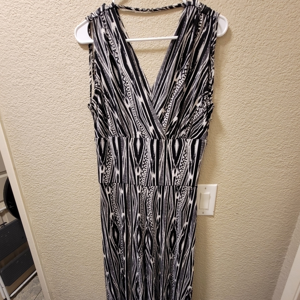Cocomo v neck jumpsuit
